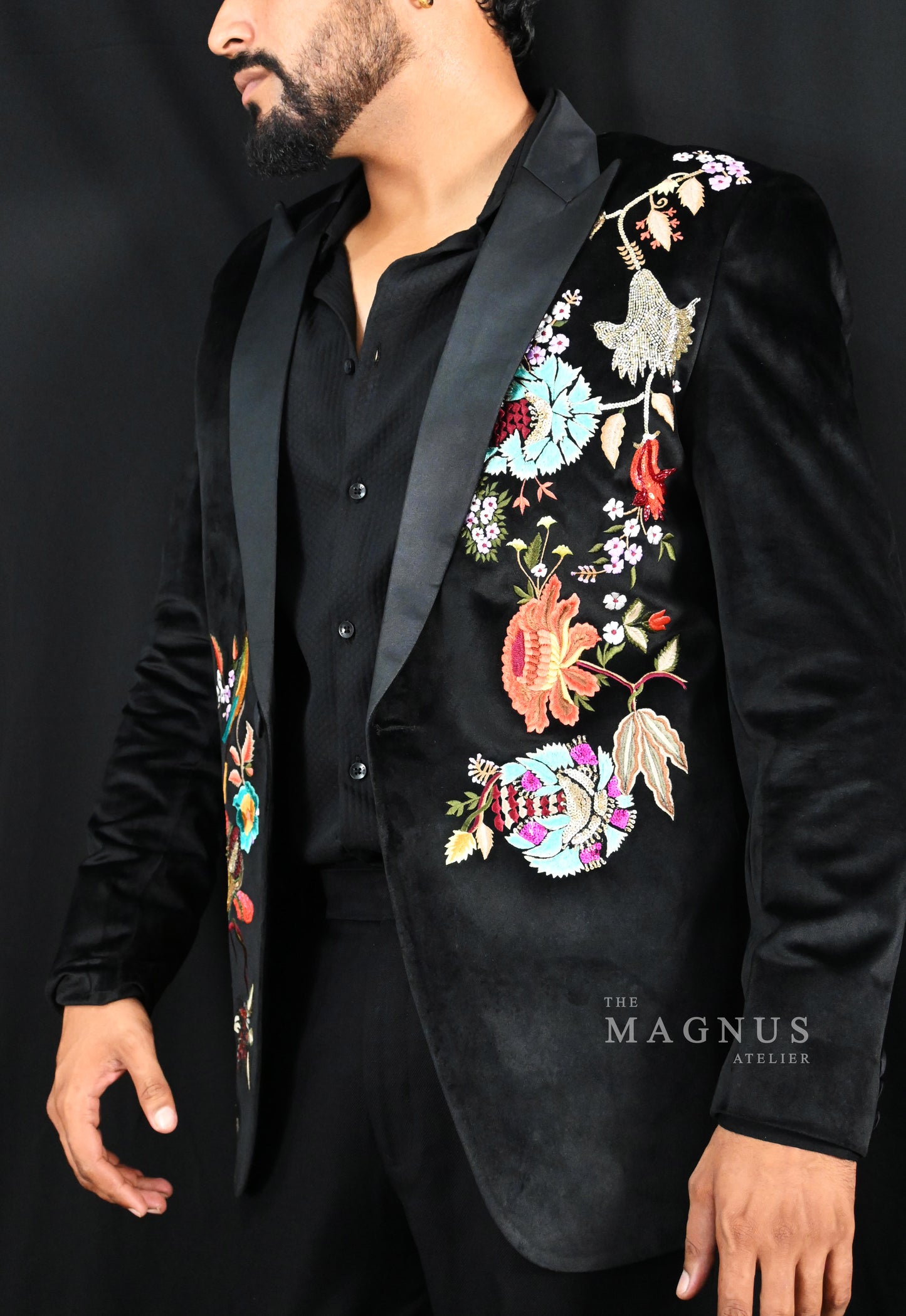 Black Velvet Embroidered Men's Blazer Suit – Sophistication for Special Events